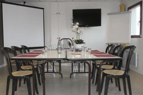 Hotel Le Saint Vincent Lyon Sud 3*